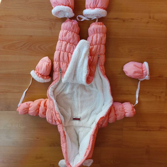 Зимен космонавт за бебе