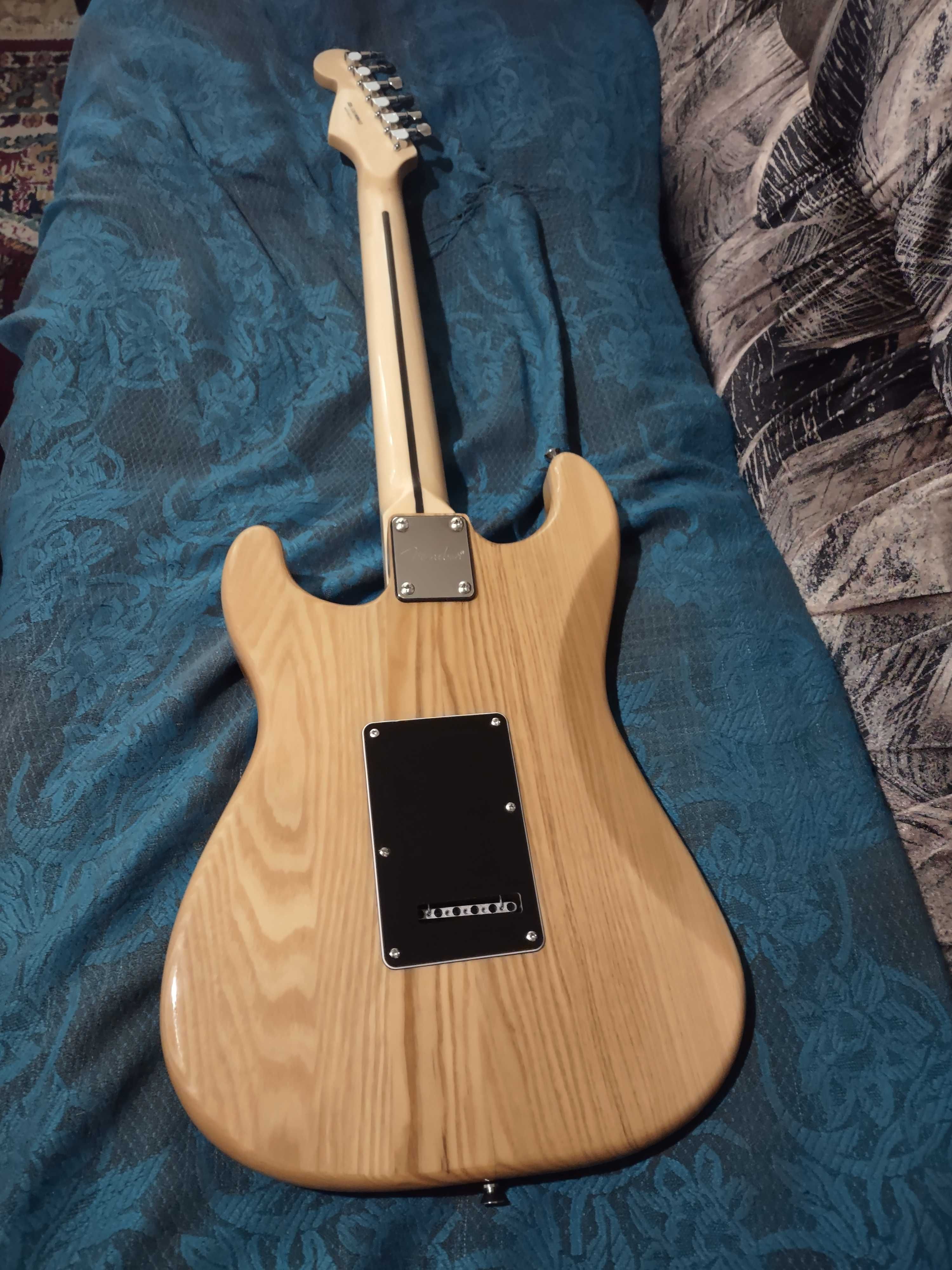 Продава се китара fender stratocaster