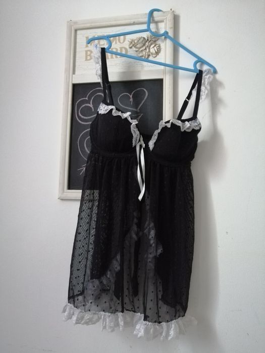 Lenjerie de noapte rochie sexy cu dantela Boux Avenue marimea S