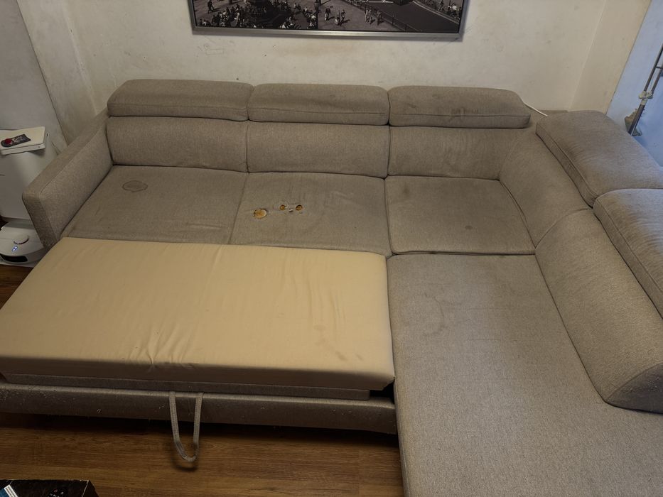 Coltar living 220/260 cm. Pret negociabil
