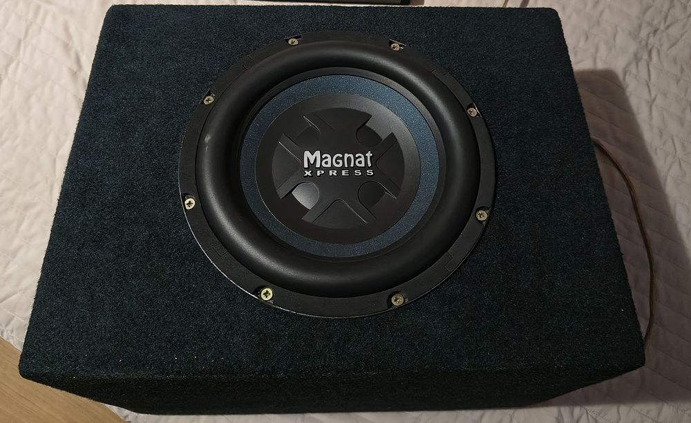 Subwoofer Magnat Xpress 10" с кутия