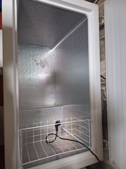 Lada frigorifica 240 litri