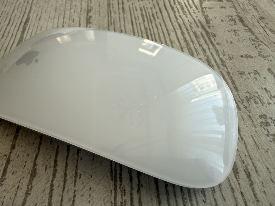 Продавам Apple клавиатура и мишка