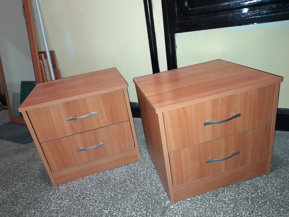 Обзавеждане/спален комплект гардероб,спалня и нощни шкафчета