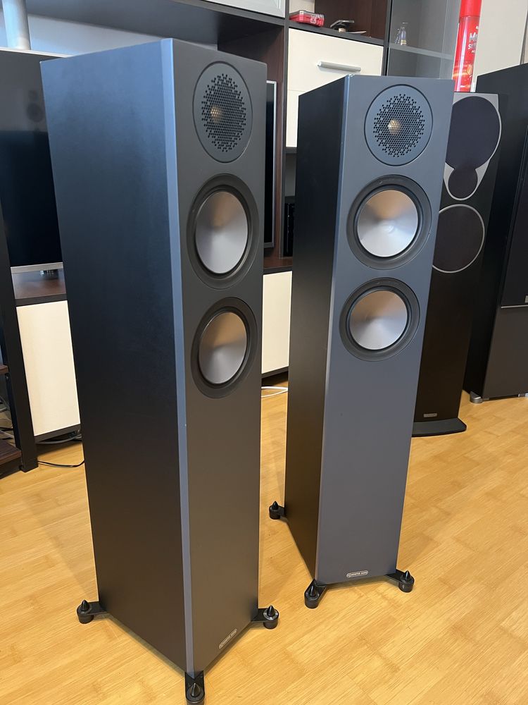 Boxe de podea Monitor Audio Bronze 200