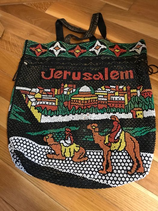 Geanta(tip sacoșă)cu mărgele