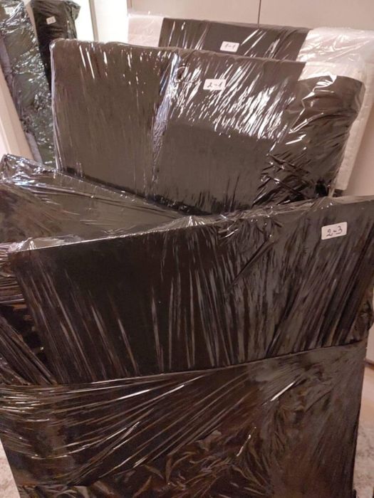 2 броя BUSUNGE разтегателно легло+подходящи матраци от Икеа
разтегател