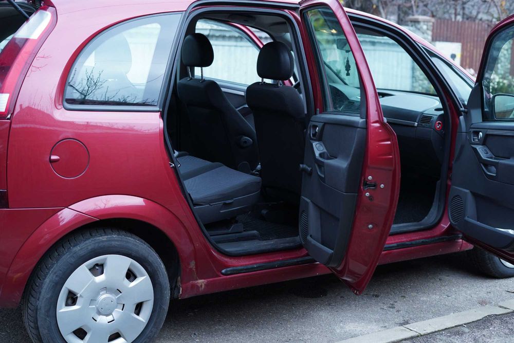 Se vinde Opel Meriva 2006 1.6 GPL benzină