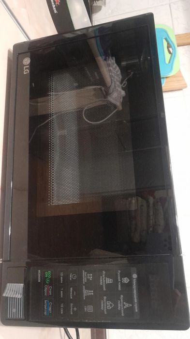 Продам микроволновую печь LG!