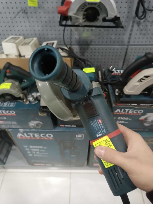 Угловая шлифмашина ALTECO