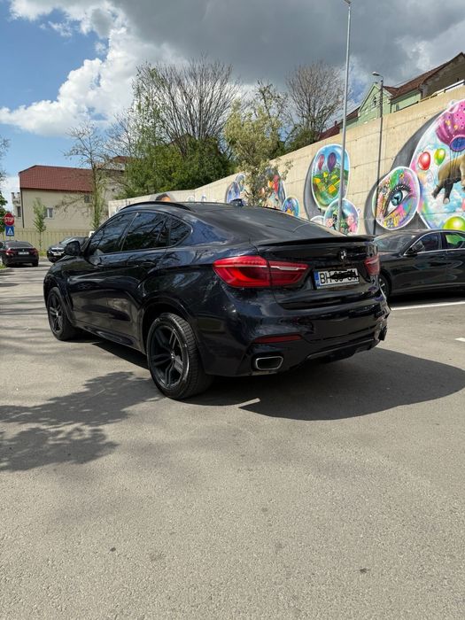 Vand / Schimb si cu Autoutilitare BMW  X6  M pachet F16