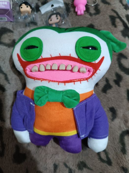 Продаю игрушку фуглер Джокер