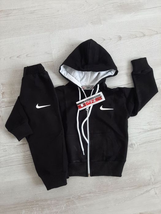 Детски есенни екипи Nike u Adidas