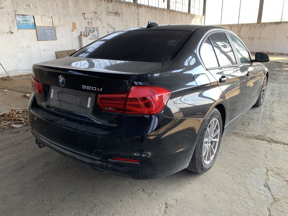 Продаваме на части бмв ф30 2.0д bmw f30 2.0d
