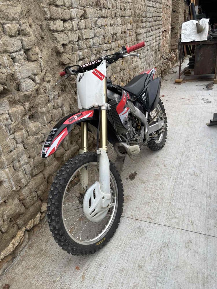 Honda CRF 250 с документи