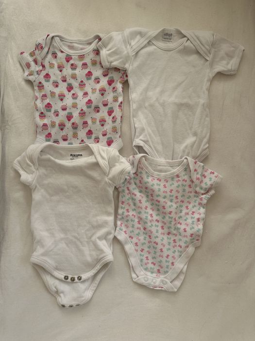 Set 4 buc. body 0-1 luna