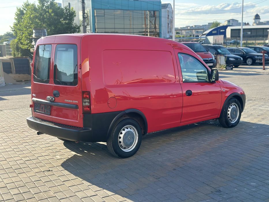 Vand Opel Combo 1.3 cdti 90 cp,12.2010,162000 km reali,ac functional