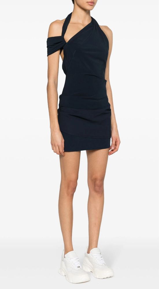 Рокля nike Jacquemus