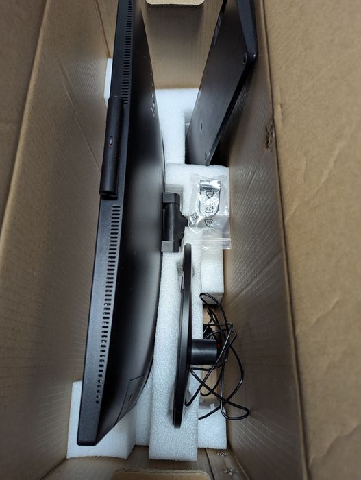 Lenovo all in one i5 9400t