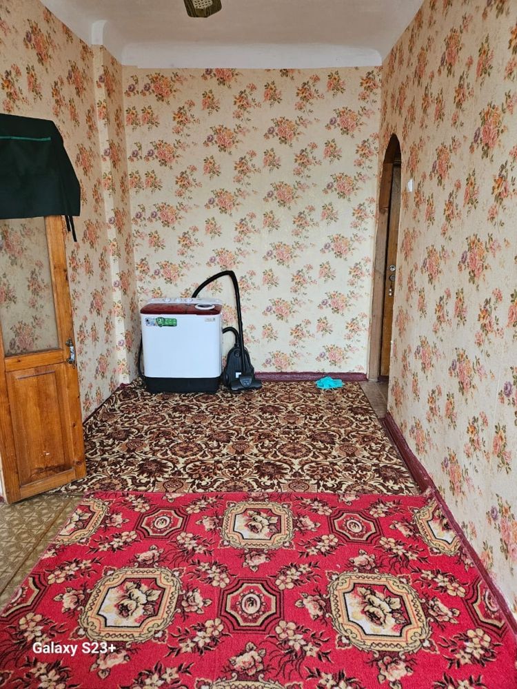 Срочно срочно  Продам дом в центре ост кирова все рядом