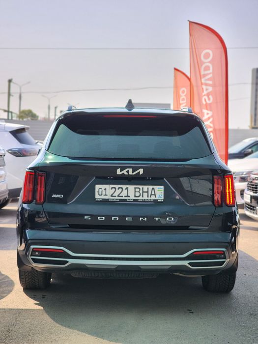 Kia Sorento blac idetion