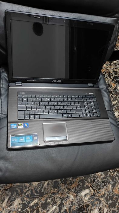 Laptop Asus K73SD  17.3 inch