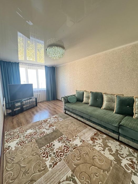 Продам трехкомнатную квартиру в районе ДСР, ленинградка!