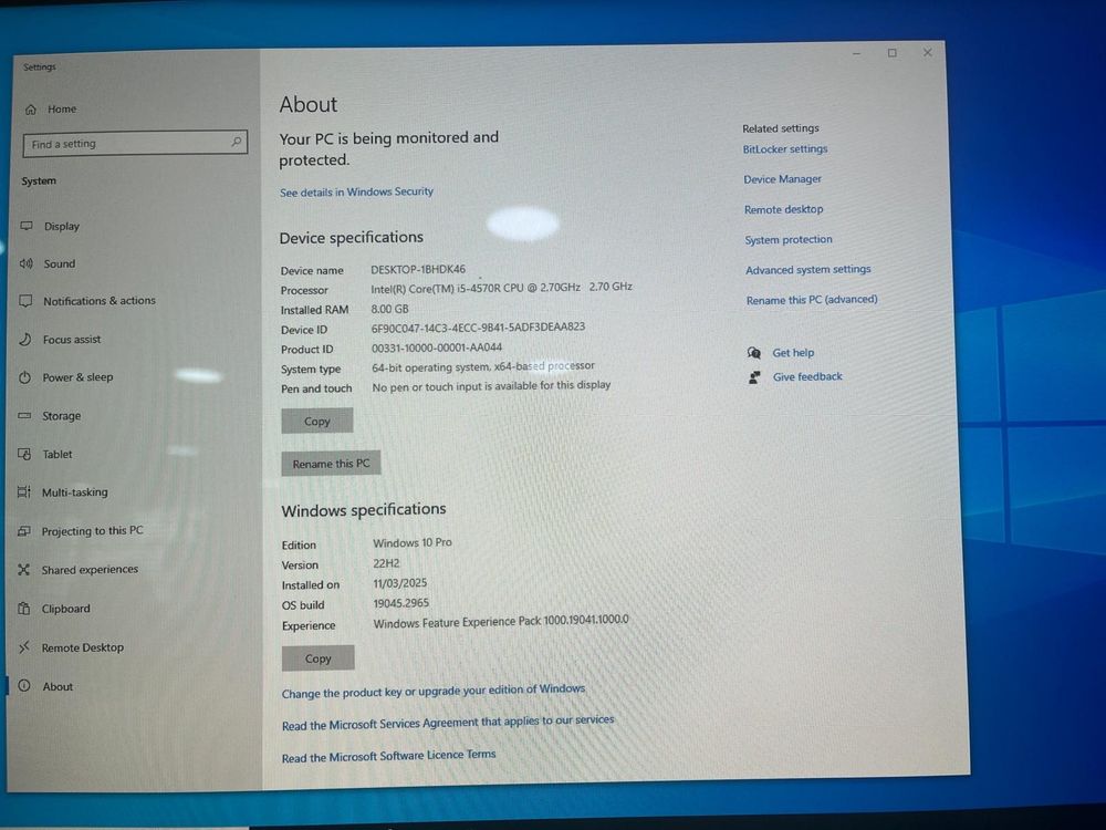 Apple iMac  21.5 inch Late 2013 i5 - 2.7 GHz * 8 GB RAM * 256 GB SSD