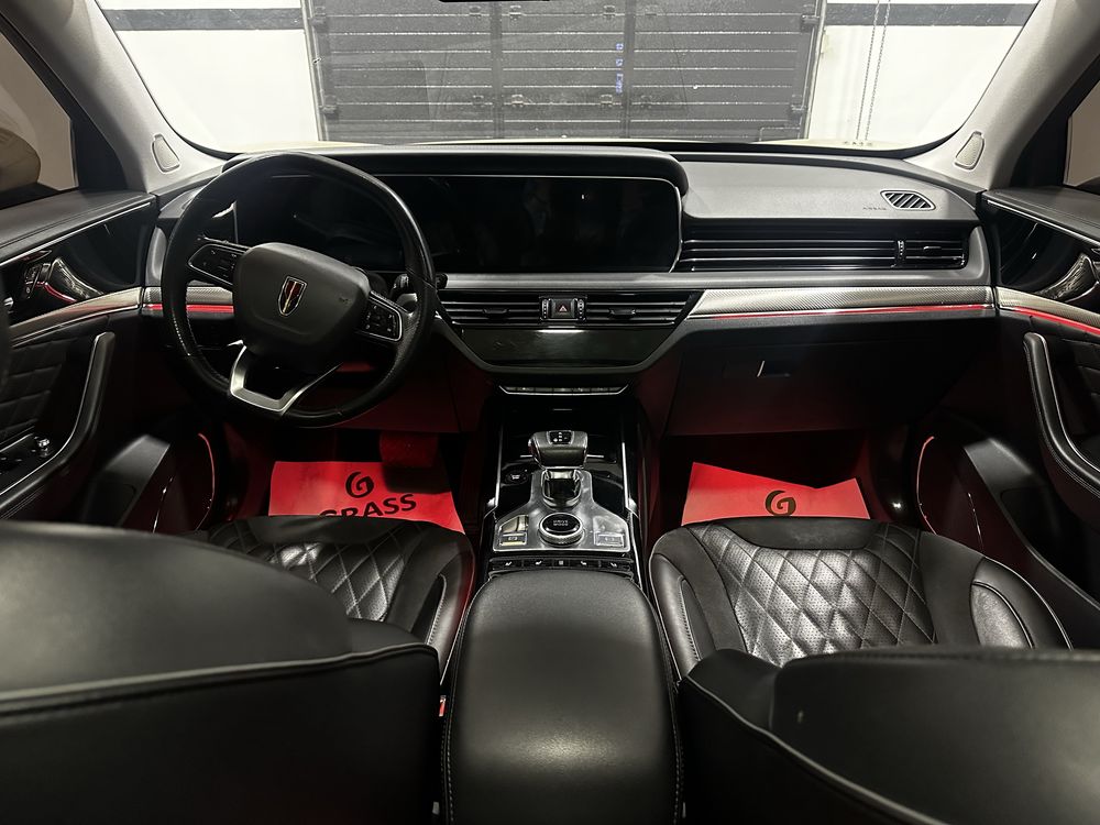 Hongqi HS5 Full 100000 probeg
