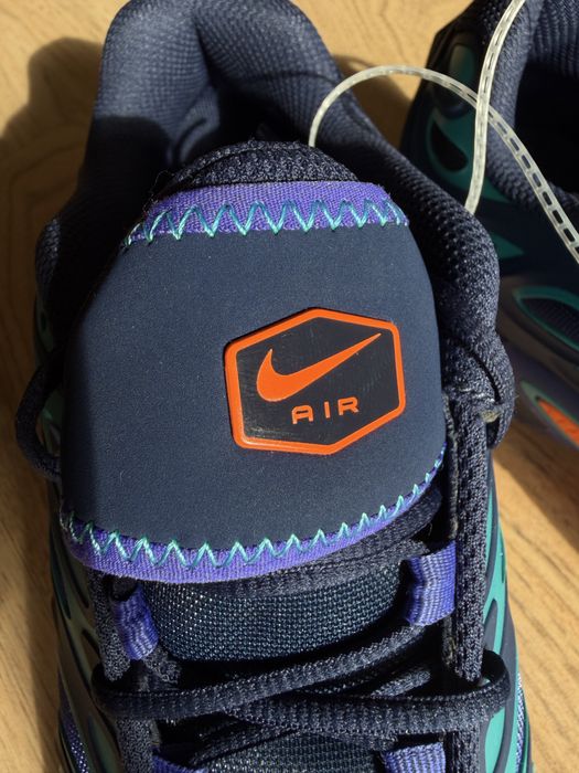 Nike Air Max Plus Drift “Midnight Navy / Total Orange”