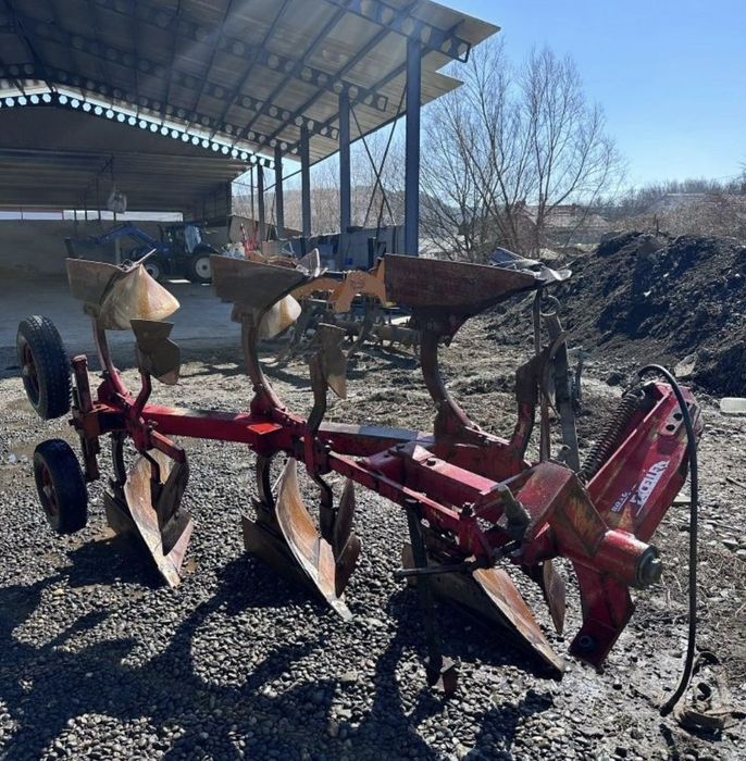 Plug reversibil 3 brazde kongskilde excelent