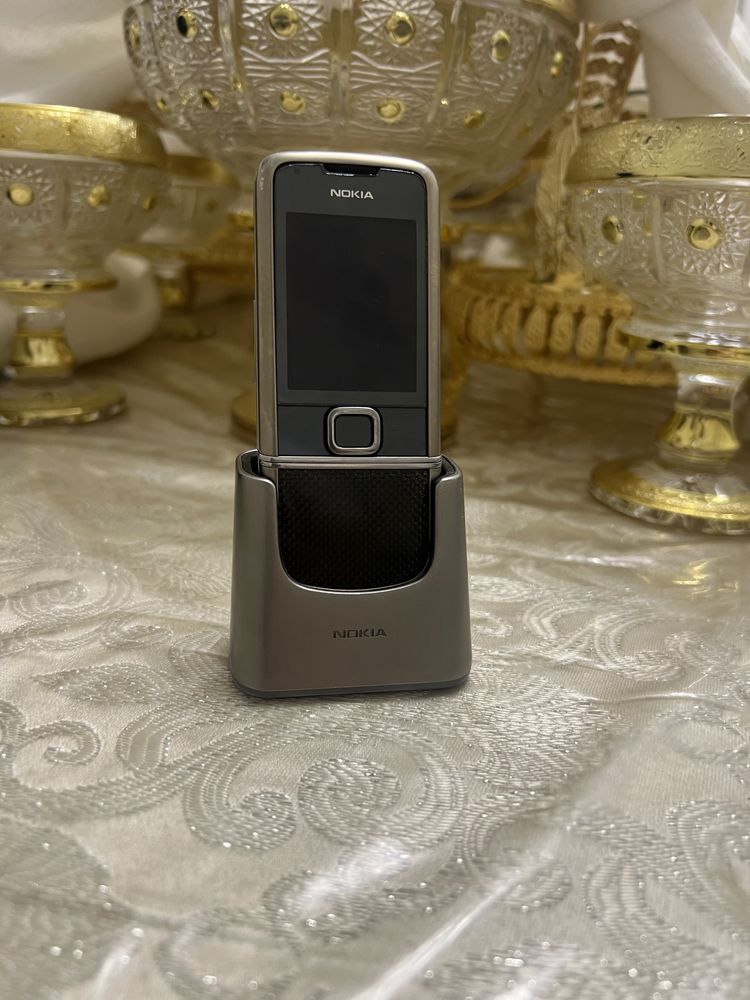 Nokia 8800 Carbon