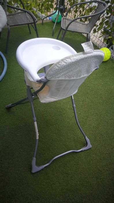 Столче за хранене