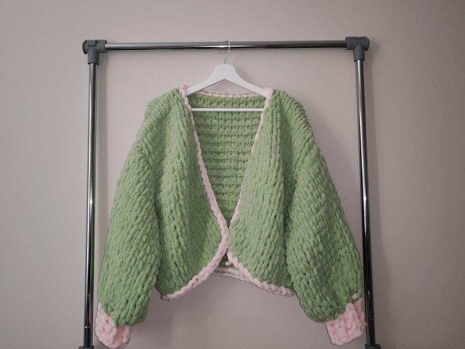 Ръчно плетена жилетка - различни видове