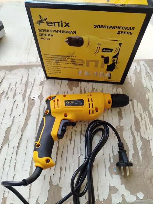 Электрическая дрель