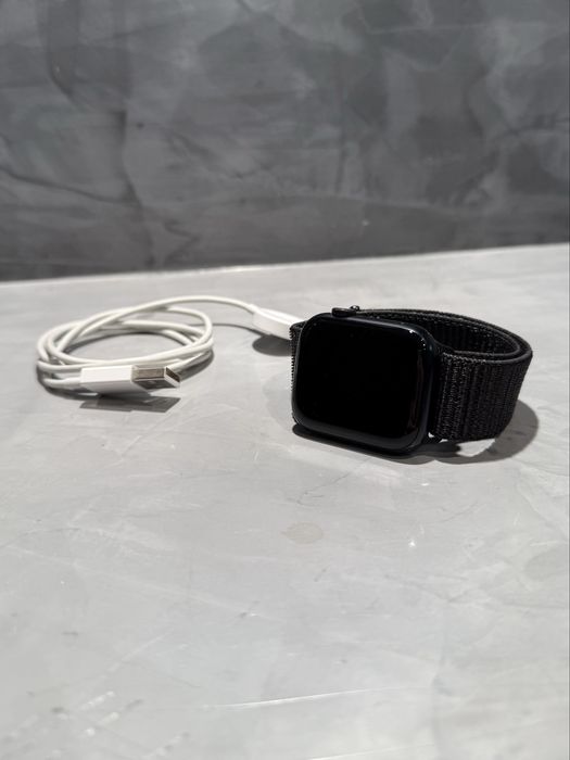 КАТО НОВ Apple Watch 7 45 mm Space Gray