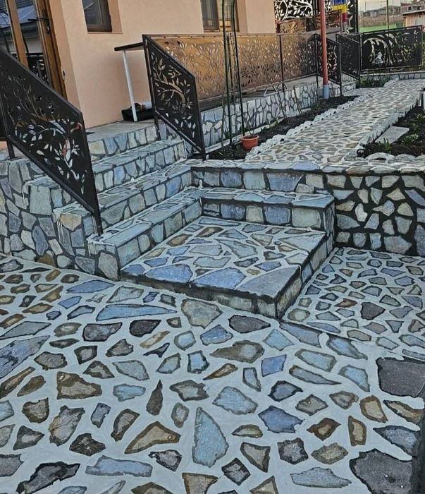 Vând piatra și montez