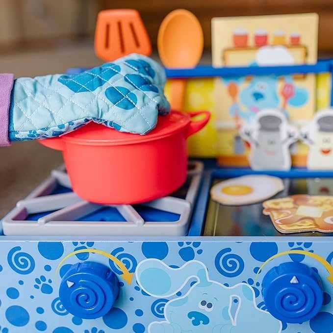 Детска дървена кухня Melissa & Doug Загадките на Блу с много аксесори