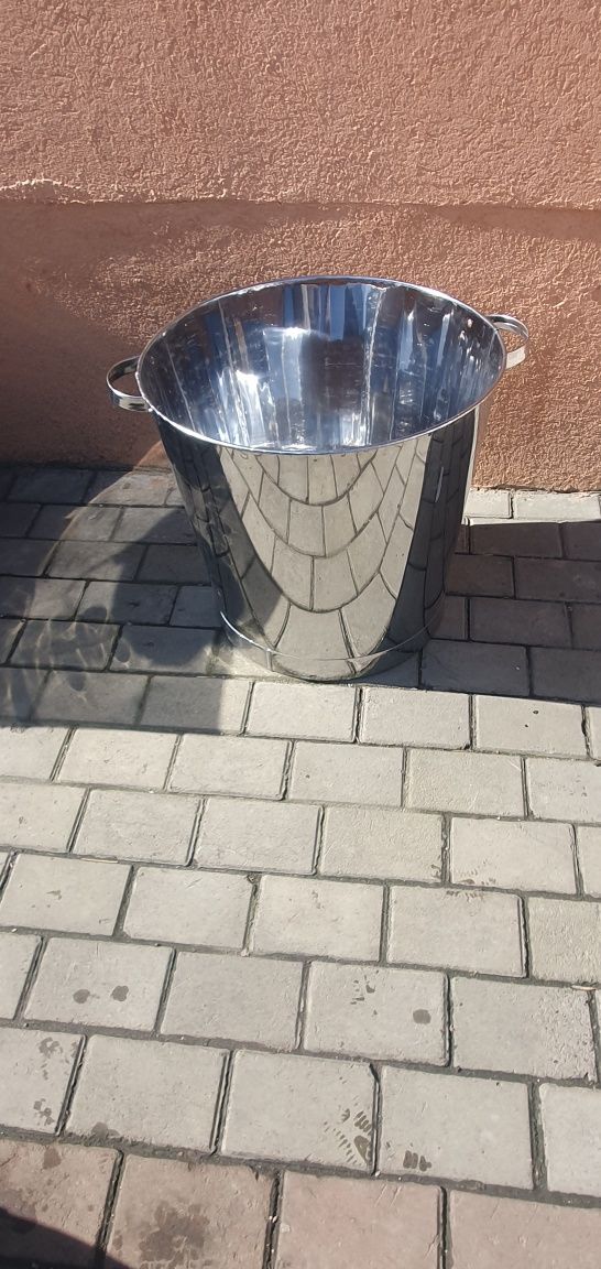 Vand crinte pentru brnza din inox  
Avem toate mărimile dorite 
Avem t