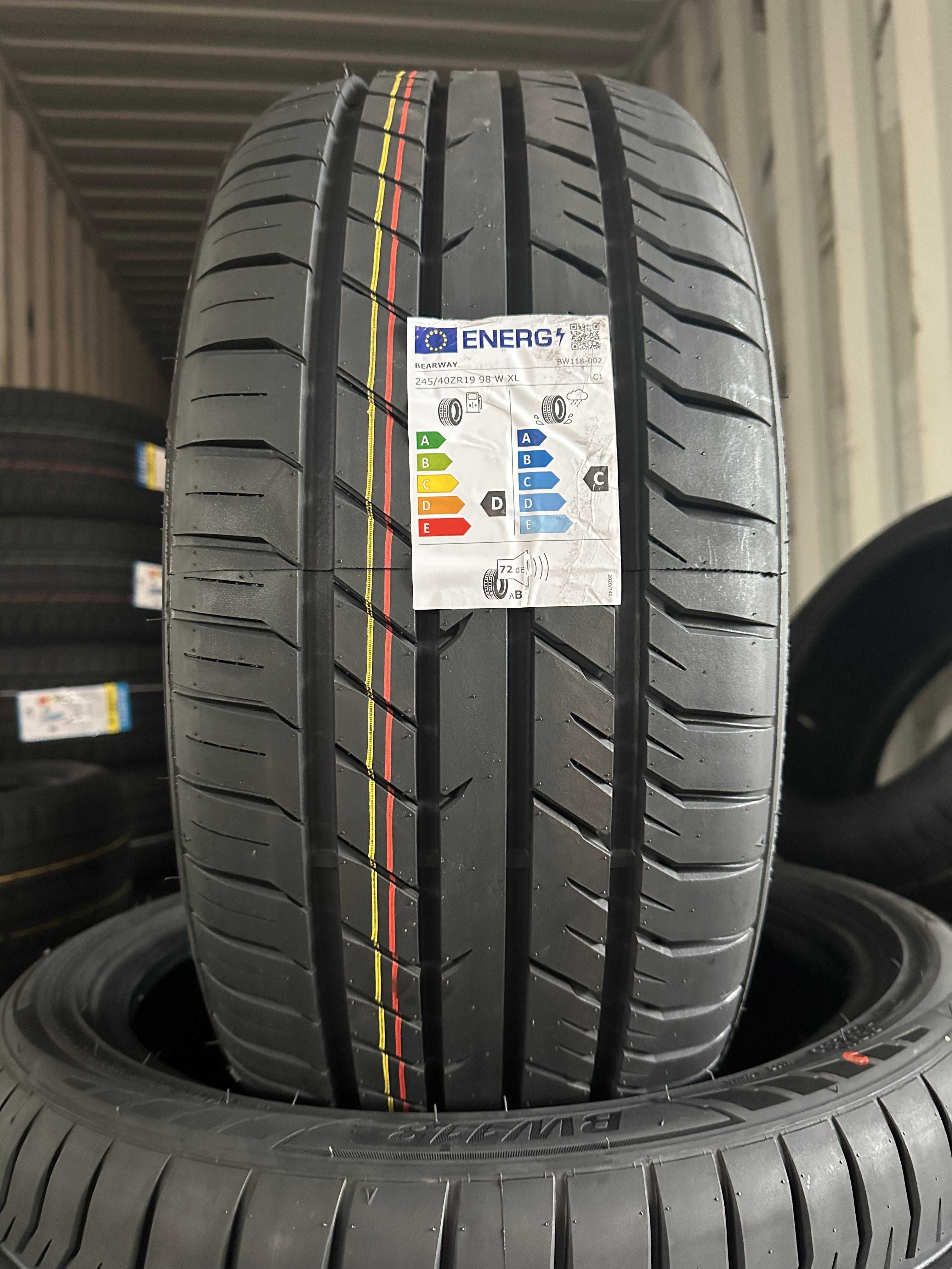 Нови Летни Гуми BEARWAY BW118 245/40R19 98W XL Нов DOT