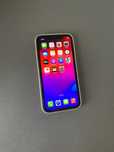 iPhone XR negru de 64 GB