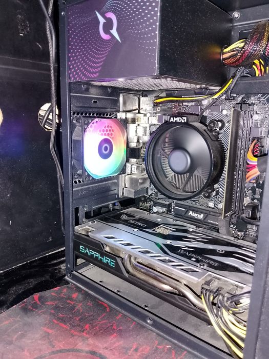 Vând pc gaming nou