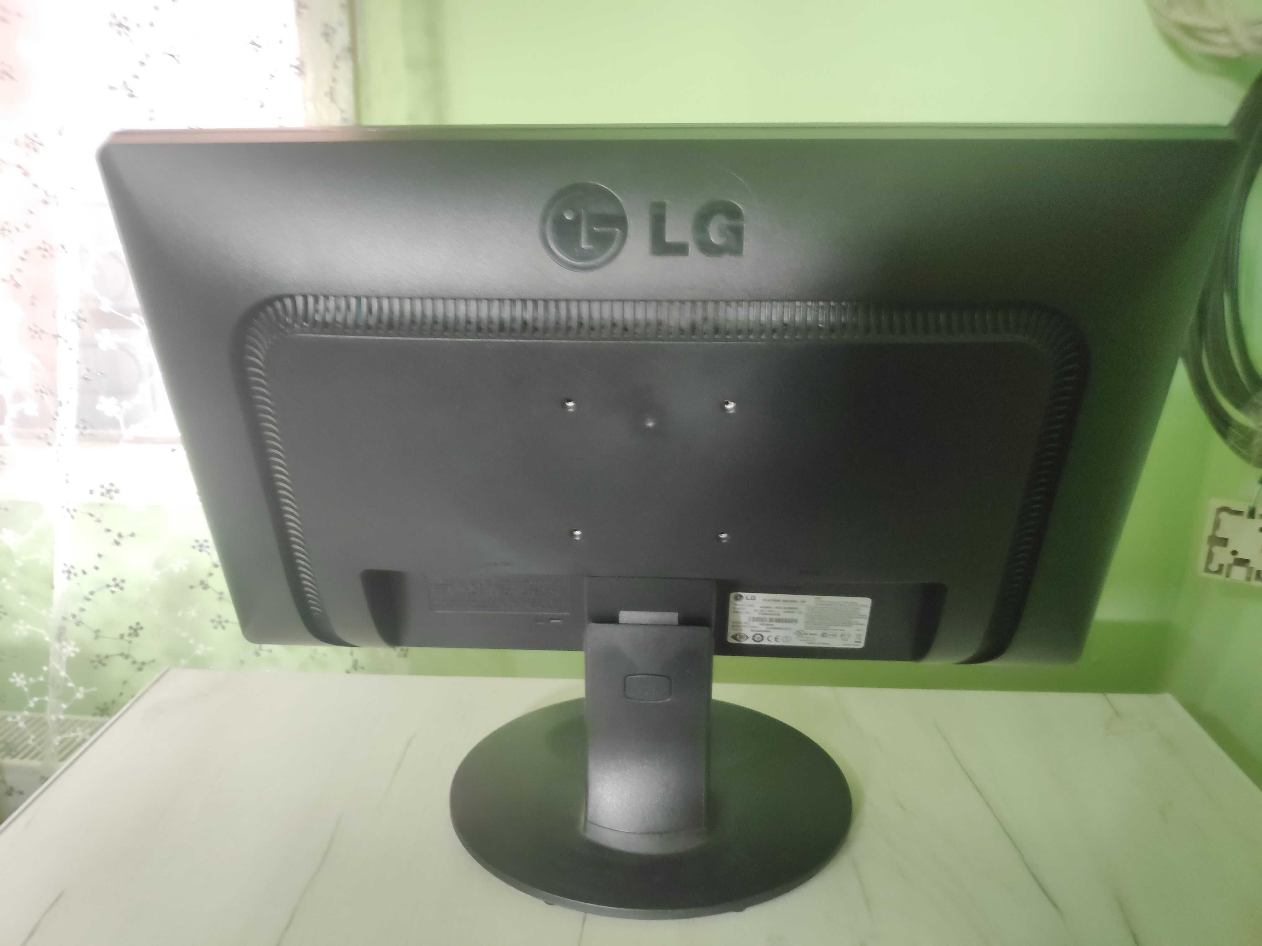 Monitor LG 21.5', Wide, FULL HD, W2246S-BF