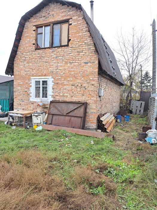 Продам 2-х этажную дачу