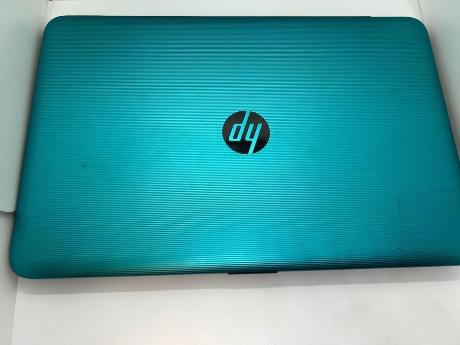 Laptop HP 15-BA004NQ, AMD A8, 8GB RAM, 256GB SSD, 15.6" -P-