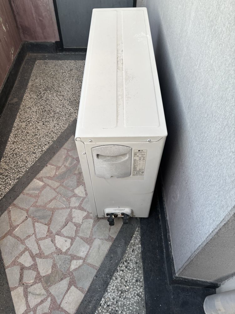 Климатик LG LS-Q096ABL