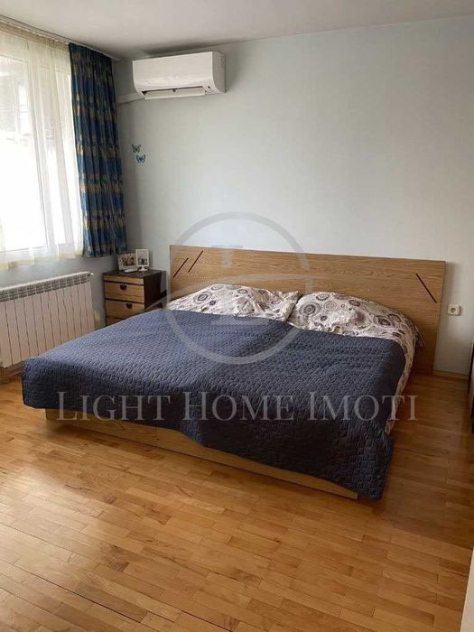 Продава се Тристаен апартамент в Пловдив, Каменица 1 - 110 кв.м за 1855 €/кв.м - Снимка #5