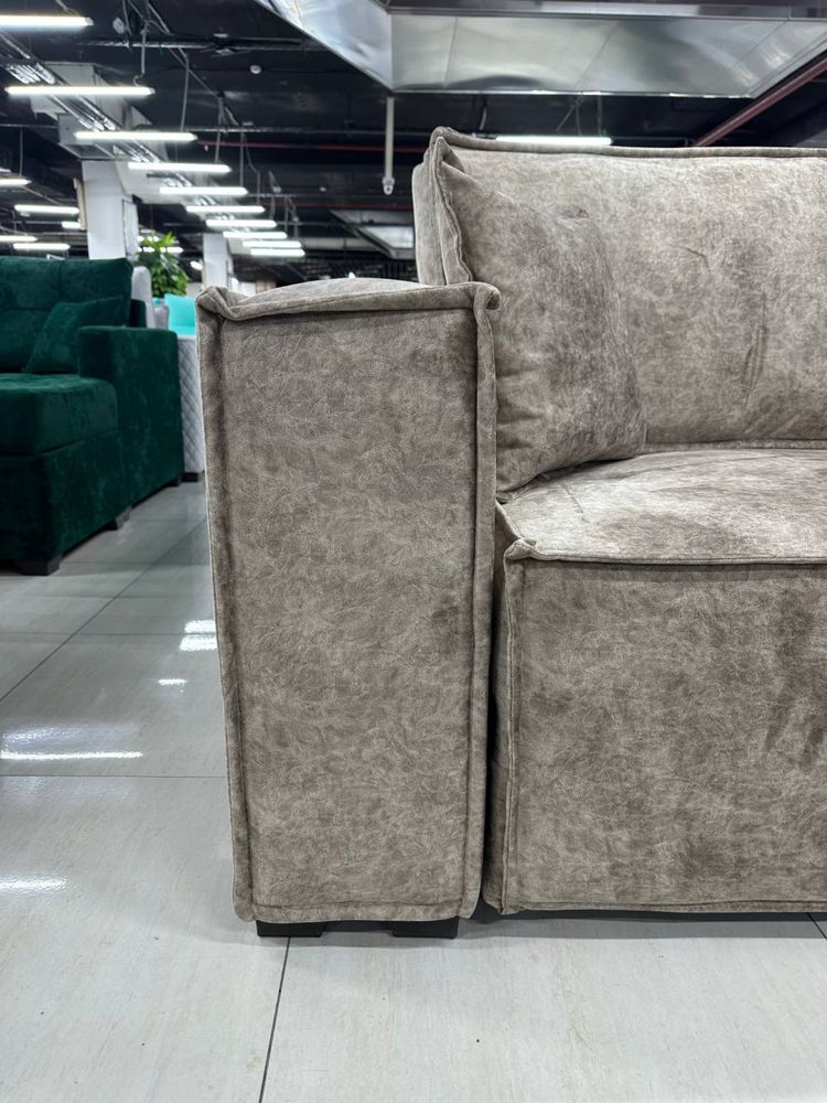 Прямой супер мягкий диван от Comfort mebel