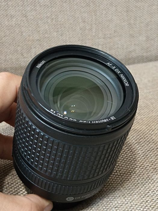 Obiectiv Nikon 18-140mm