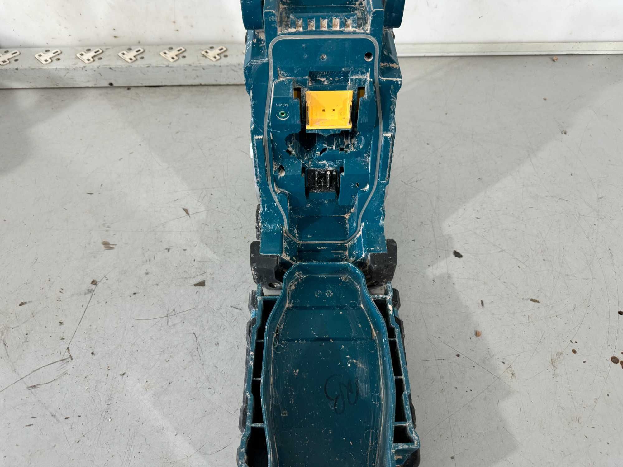 Радио - Makita DMR 112 (solo) Bluetooth